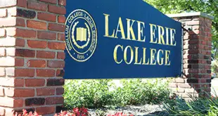 What are the Lake Erie College PA Program Prerequisites and Acceptance Rate?